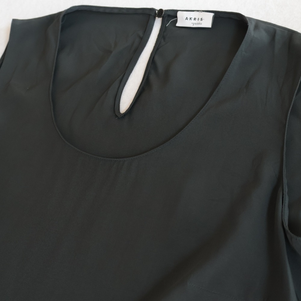 Akris Punto Women Black 100% Silk Fringe Hem Sleeveless Blouse Top US 8 - Picture 2 of 10